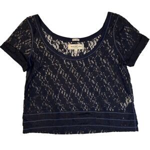 Abercrombie & Fitch Women's Lace T-Shirt Size Medium